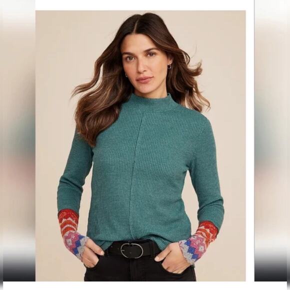 Maurices Waffle Mock Neck Fair Isle Cuff Mixer Tee - Size XS - Picture 1 of 6